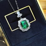 5ct Vintage Emerald Necklace