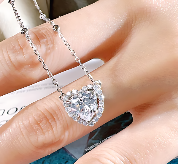 2ct Heart Crushed Ice Diamond Necklace