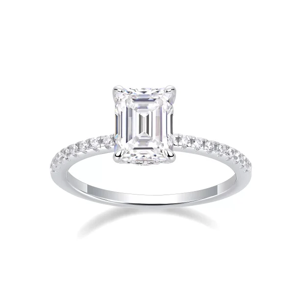 Moissanite 1.5carat Emerald Cut Diamond Ring Moissanite 1.5carat Emerald Cut Diamond Ring