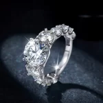 Moissanite 8.0carat Three Stone Round Diamond Ring