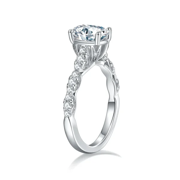 Moissanite 1.5carat 4-Prong Oval Diamond Ring