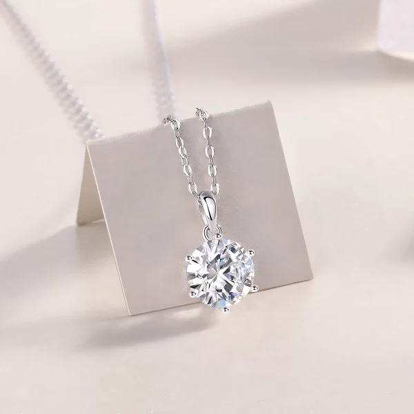 Moissanite 3.0carat Round Pendant Diamond Necklace