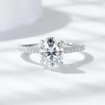 Moissanite Vintage 2.0carat Oval Diamond Ring