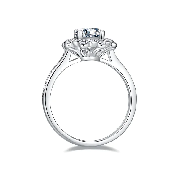 Peacock Spreads Its Tail Moissanite Halo 1.0carat Diamond Ring Peacock Spreads Its Tail Moissanite Halo 1.0carat Diamond Ring