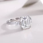 Moissanite 3.0carat Emerald Cut Diamond Ring