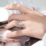 Moissanite 2 Carat Switch Oval Diamond Ring