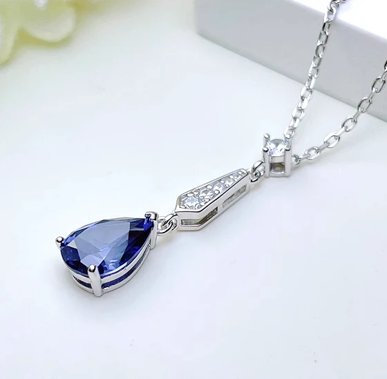 3ct Tear Sapphire Necklace