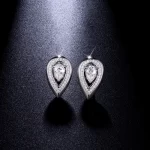 Moissanite 4*6mm Pear Halo Diamond Earrings