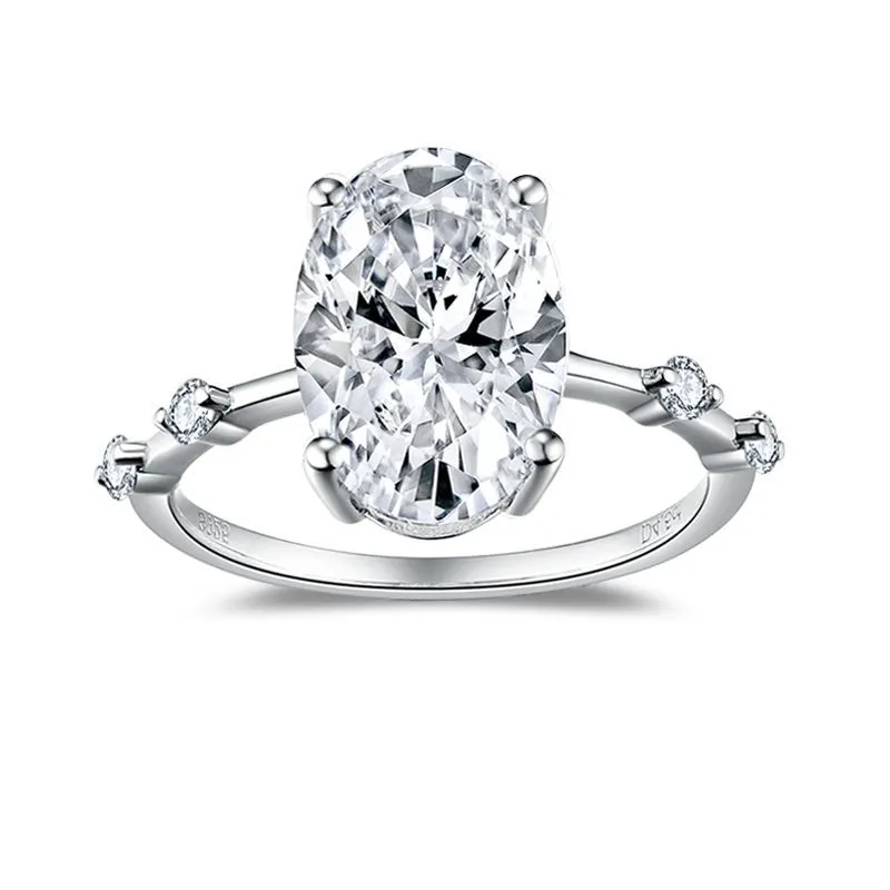 Moissanite Four-Stone 4.5carat Oval Diamond Ring