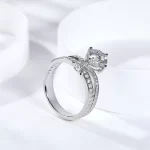 Moissanite 2.0carat Crown Cushion Diamond Ring