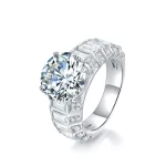 Moissanite Luxurious 5.0Carat Round Diamond Ring