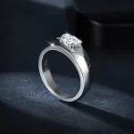 Moissanite Men's Engagement 1.0carat Oval Diamond Ring