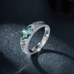 Moissanite 1.0carat Green Marquise Diamond Ring