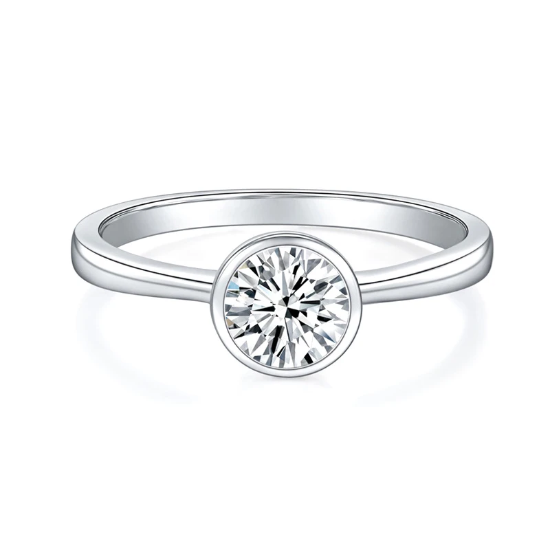 Moissanite 1.0carct Bezel-Set Round Diamond Ring