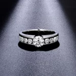 Moissanite Men's 1.0carat 9-Stone Round Diamond Ring