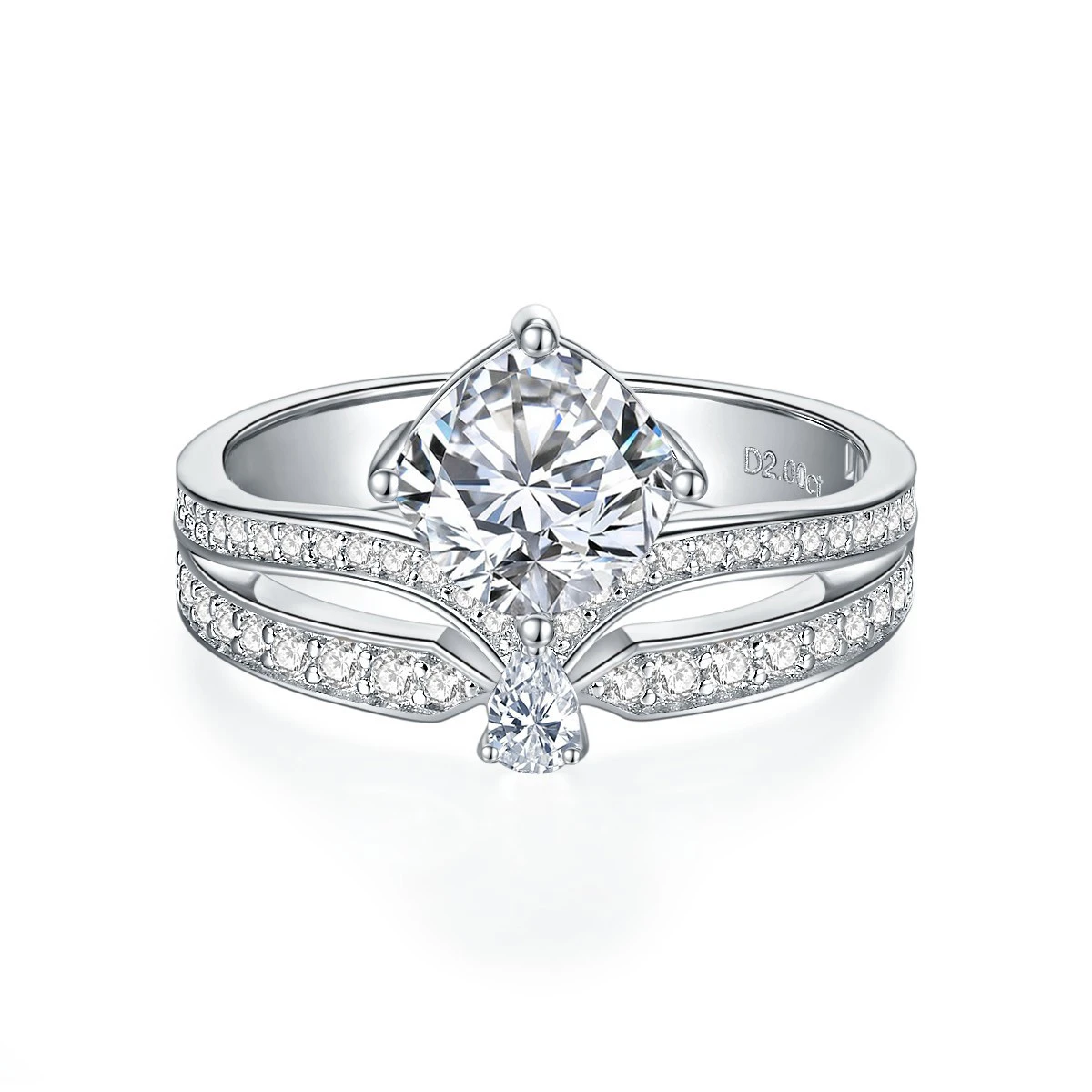 Moissanite 2.0carat Crown Cushion Diamond Ring