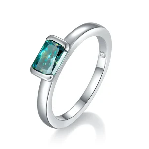 Moissanite 1.0carat Green Radiant Diamond Ring Moissanite 1.0carat Green Radiant Diamond Ring