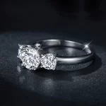 Moissanite 1.0carat Three Stone Round Diamond Ring