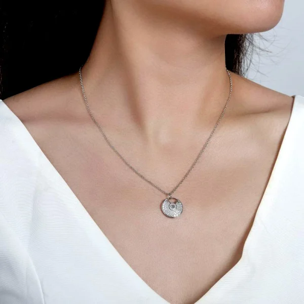 Moissanite Amulette Pendant Diamond Necklace