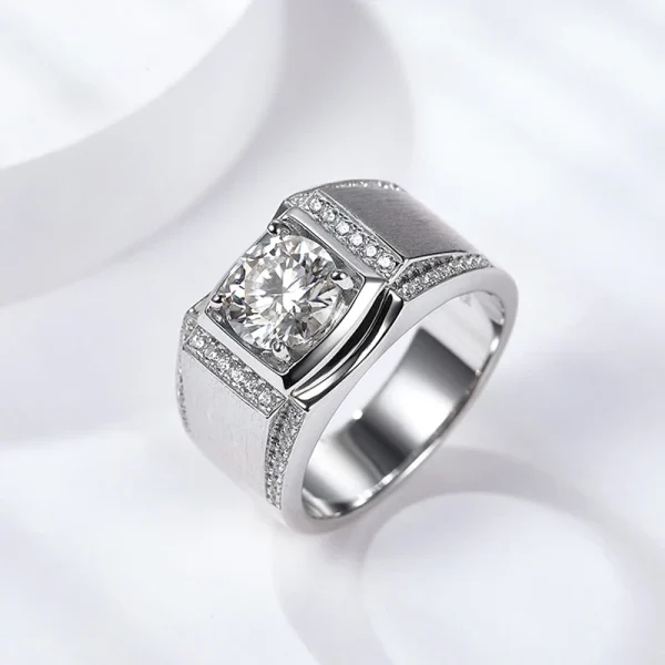 Moissanite Men's 1.0-2.0carat Brushed Round Diamond Ring