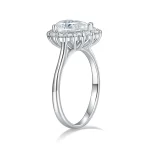 Moissanite Solitaire 1.5carat Pear Diamond Ring