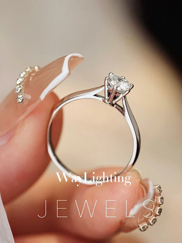 Moissanite 1.0carat 6-Prong Solitaire Round Diamond Ring Moissanite 1.0carat 6-Prong Solitaire Round Diamond Ring